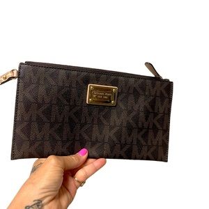 Michael Kors Clutch Wristlet